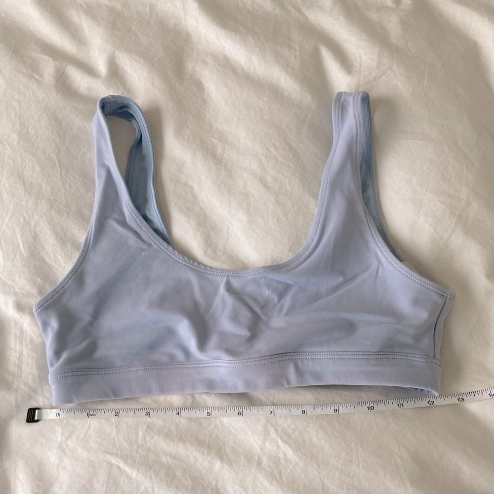 Alo sports bra size small